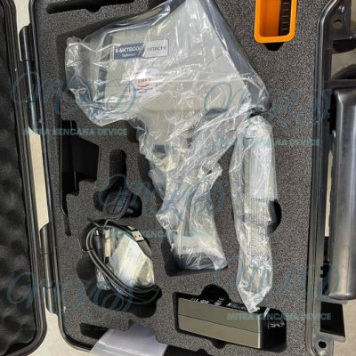 Hitachi X-MET 8000 Optimum Handheld XRF Analyzer For Sale