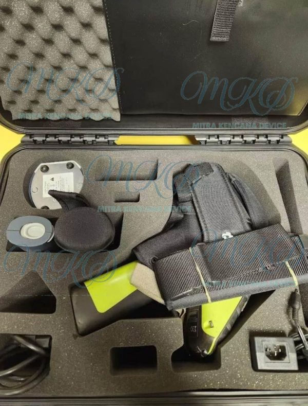 Thermo Scientific Niton XL2 Plus Handheld XRF Analyzer - Image 3