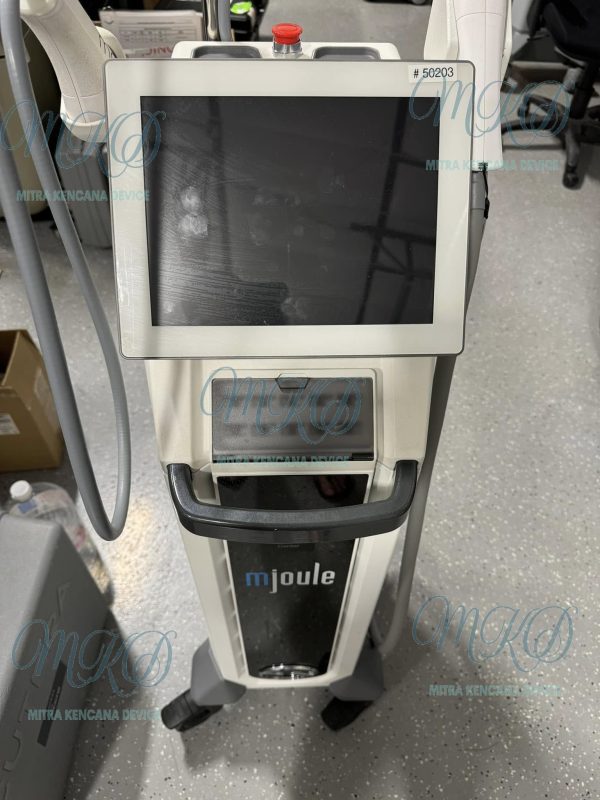 Sciton mJOULE with MOXI & BBL HERO Laser For sale