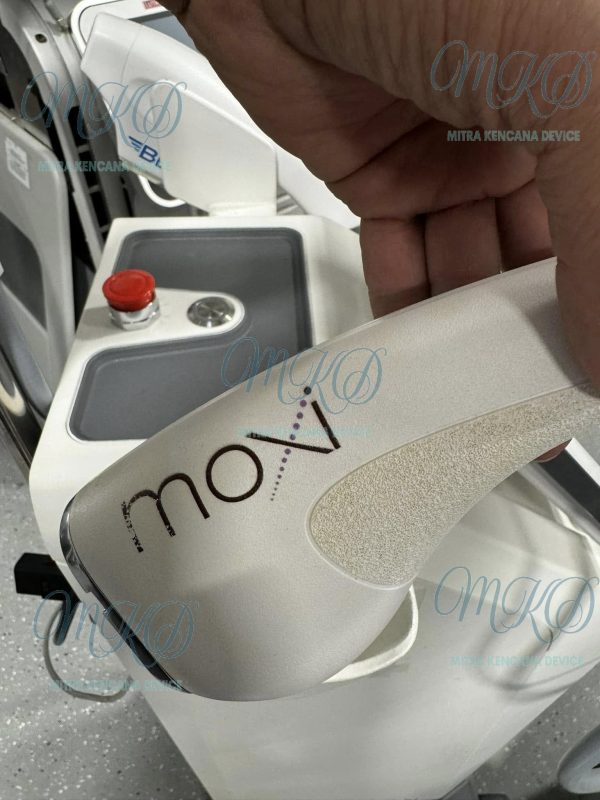 Sciton mJOULE with MOXI & BBL HERO Laser For sale - Image 3