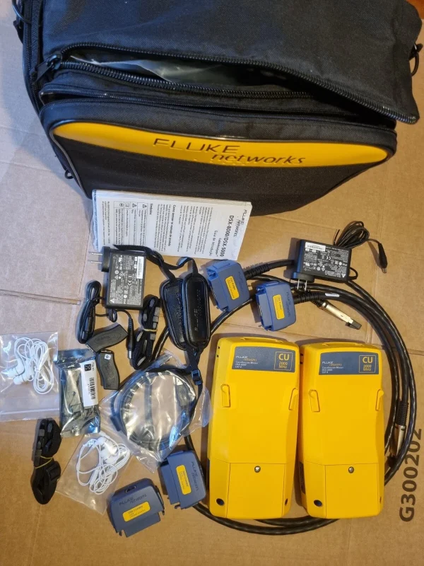 Fluke Networks DSX-8000 Cable Analyzer For Sale - Image 2