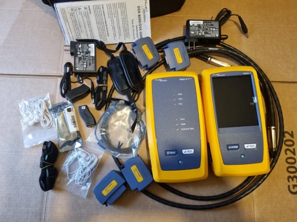 Fluke Networks DSX-8000 Cable Analyzer For Sale - Image 3