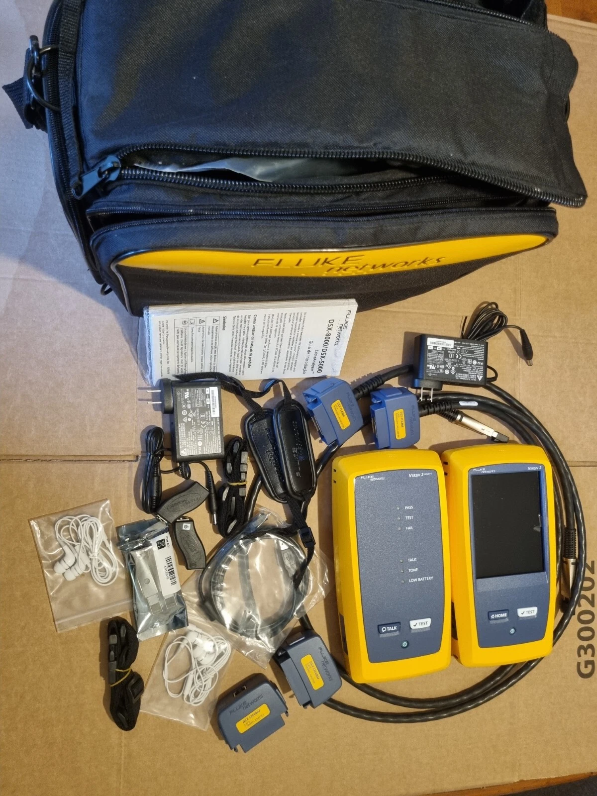 Fluke Networks DSX-8000 Cable Analyzer For Sale