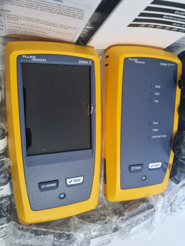 Fluke Networks DSX2-5000 Cable Analyzer For Sale - Image 2