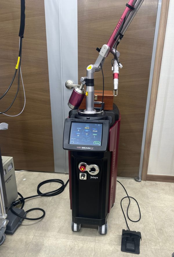 JEISYS Tri-Beam K Q-Switched Nd:YAG Laser Machine - Image 2