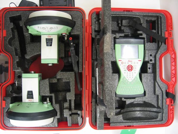 Leica Viva GS15 GNSS RTK Rover Device - Image 3