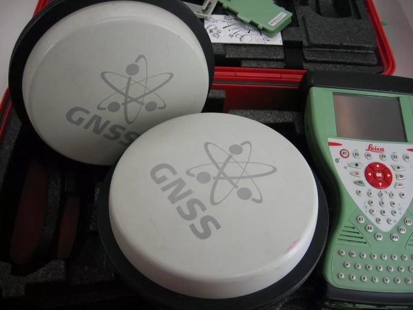 Leica Viva GS15 GNSS RTK Rover Device
