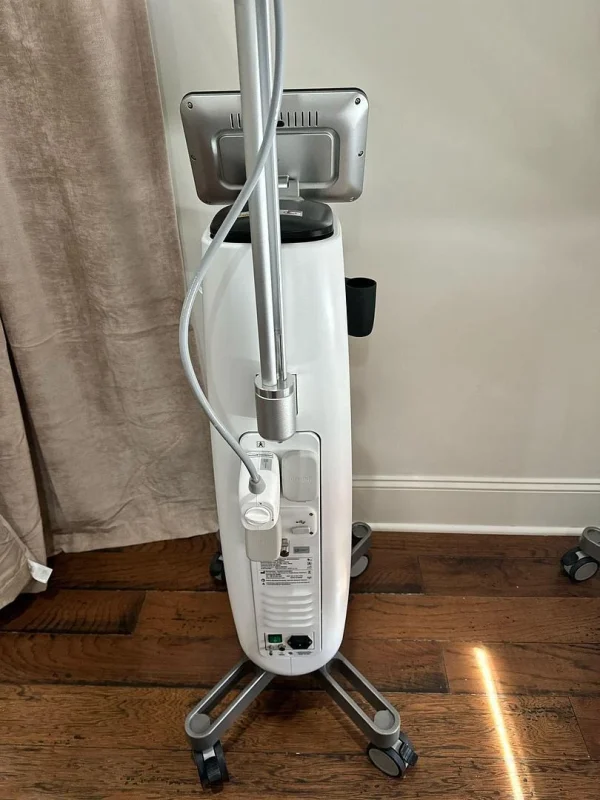 Lutronic Genius RF Microneedling - Image 4