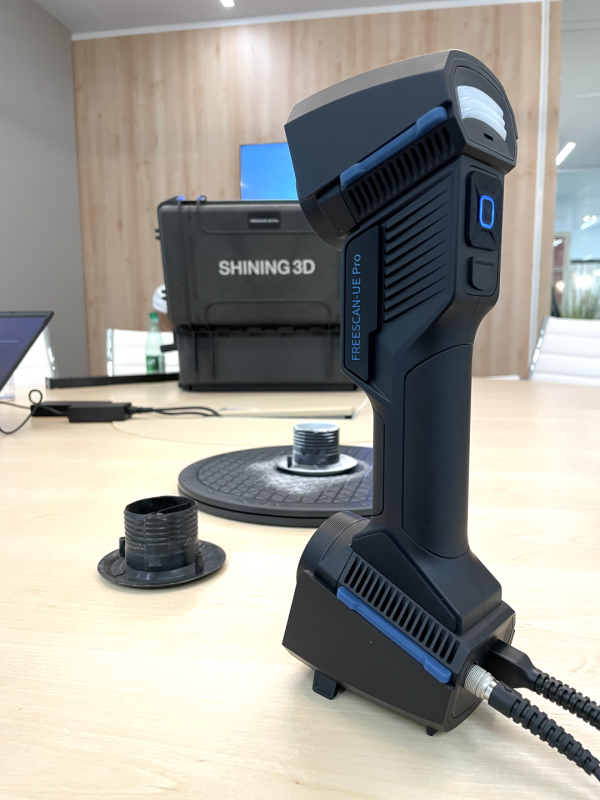 Shining3D FreeScan UE Pro 3D Scanner - Image 2