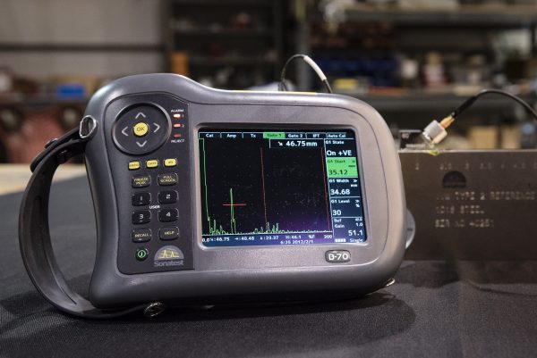 Sonatest Masterscan D-70 Ultrasonic Flaw Detector