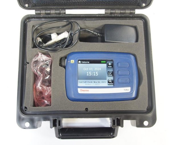 Thermo Scientiﬁc TruNarc Handheld Narcotics Analyzer