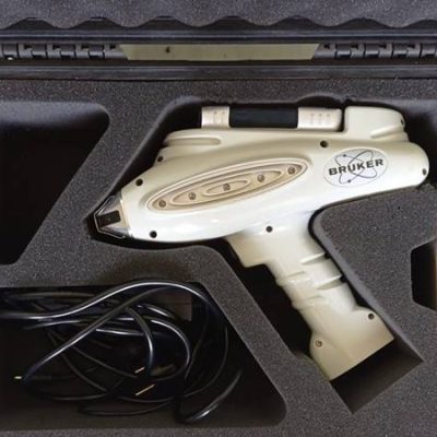 Bruker S1 Turbo SD-LE Portable XRF Spectrometer