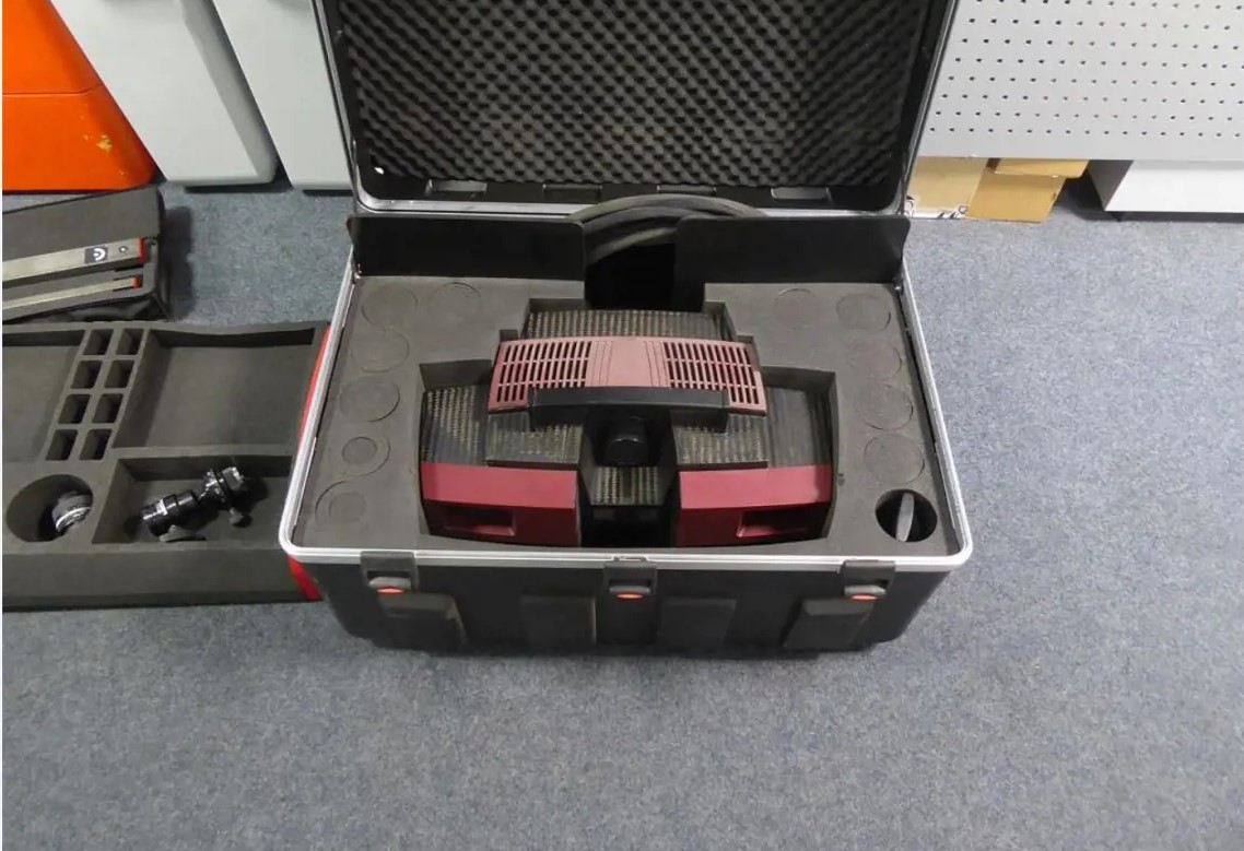 GOM ATOS II Triple Scan, TRITOP 4 System 3D Scanner