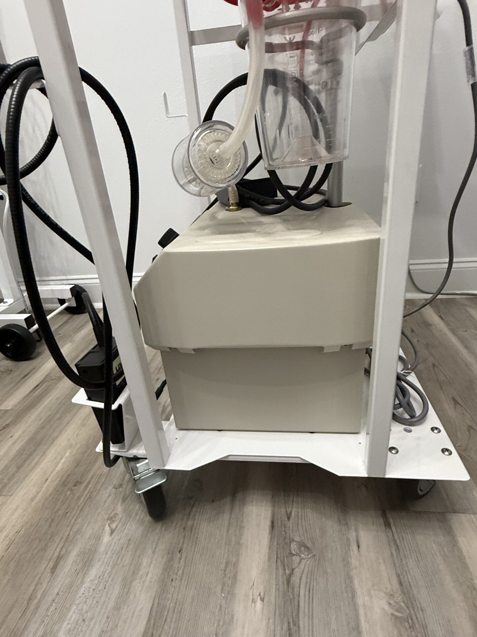 HK Surgical AP-III Aspirator - Image 3