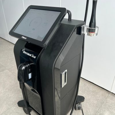 Alma DermaClear Hydradermabrasion System