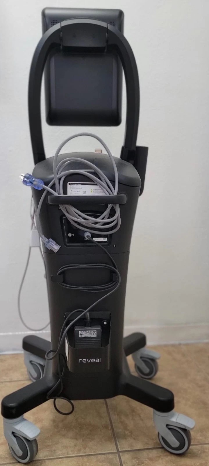 Reveal Denza RF Laser - Image 2