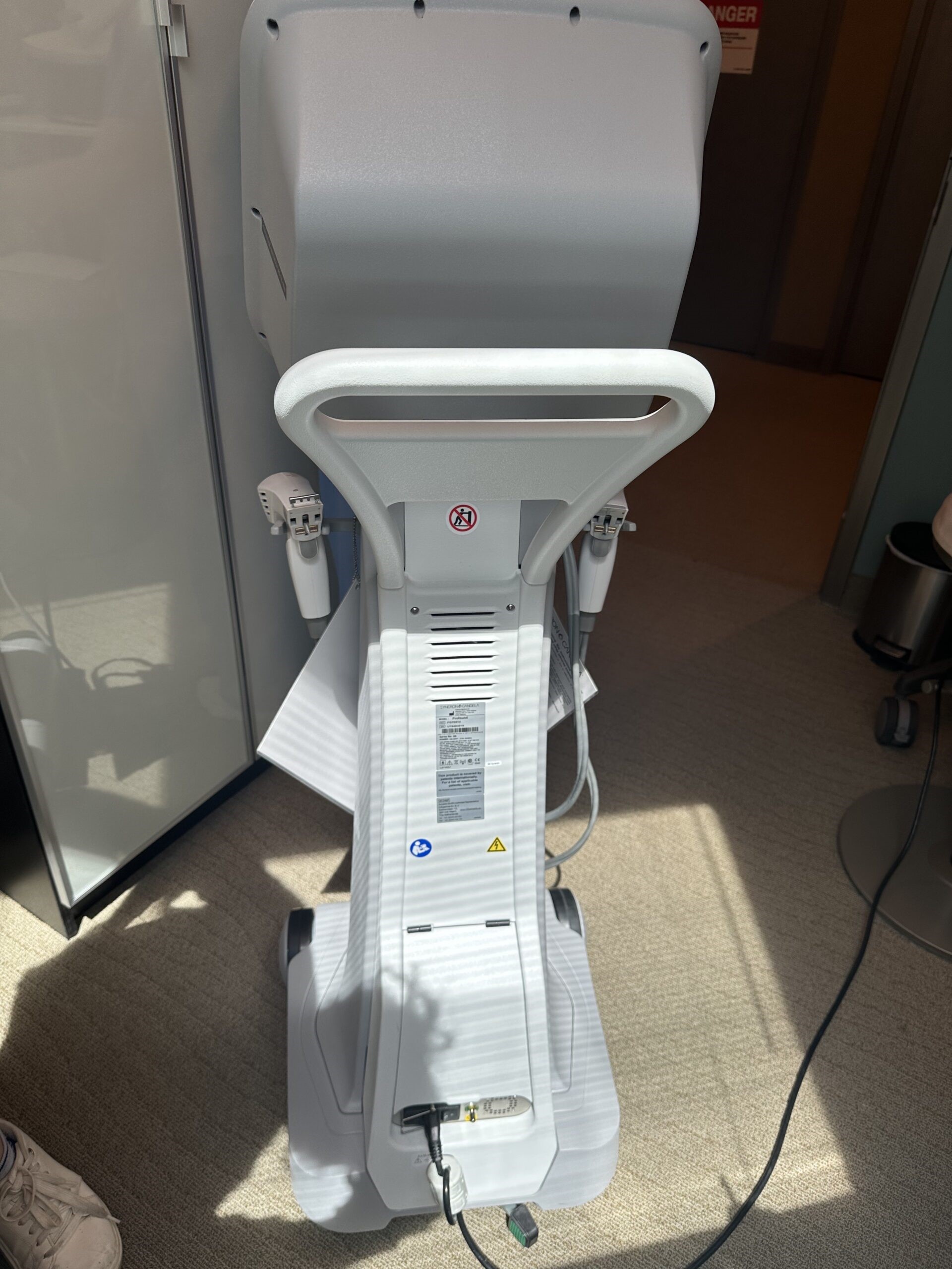 Syneron Candela Profound RF Microneedling - Image 4