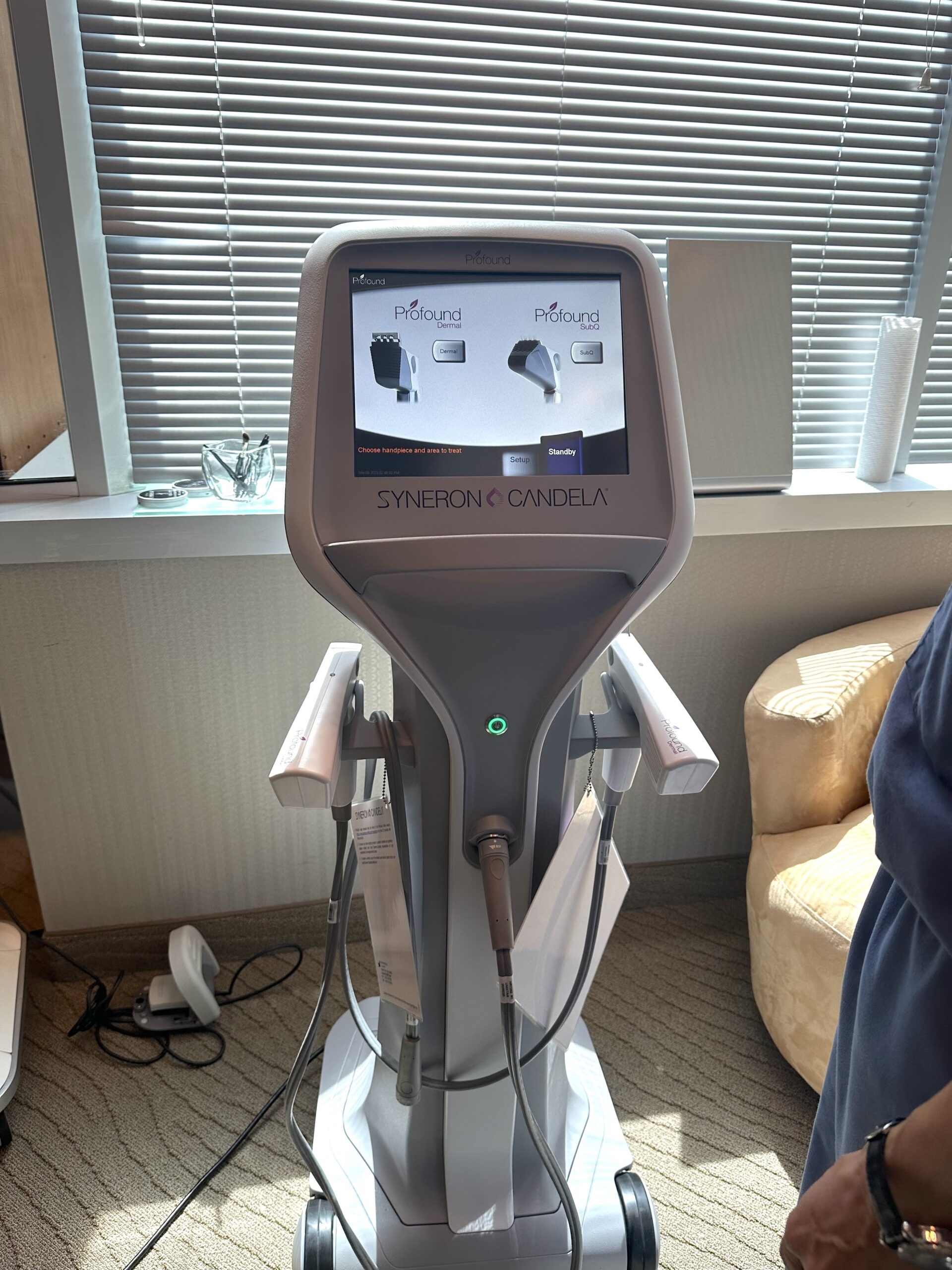 Syneron Candela Profound RF Microneedling