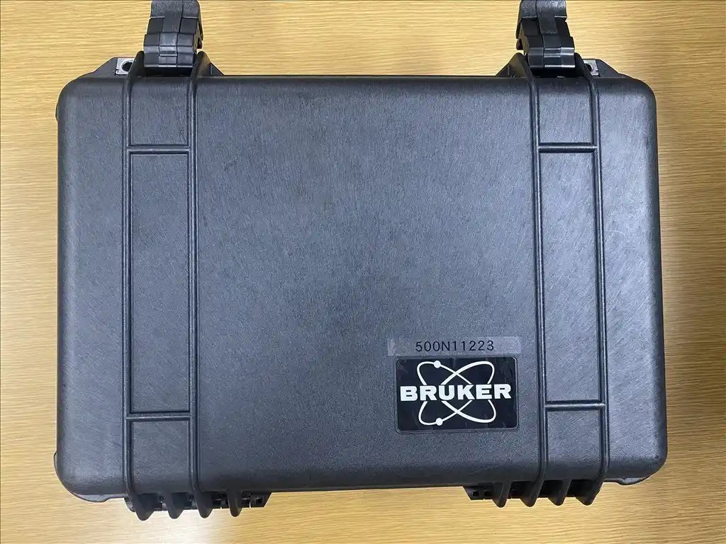 Bruker S1 Titan 500S Handheld XRF Analyzer - Image 2