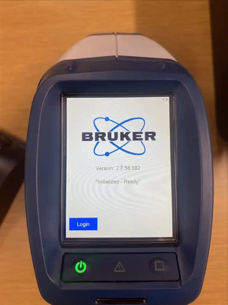 Bruker S1 Titan 500S Handheld XRF Analyzer - Image 4